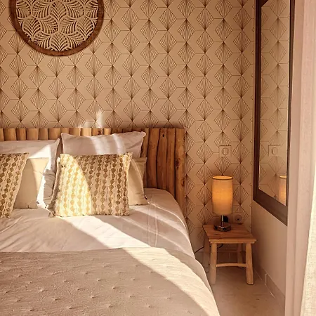 Bed & Breakfast Font Vive - D'hotes Eco-labellisees Avec Cuisine - Confort, Calme Et Vue Exceptionnels !