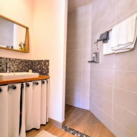 Font Vive - D'hotes Eco-labellisees Avec Cuisine - Confort, Calme Et Vue Exceptionnels !